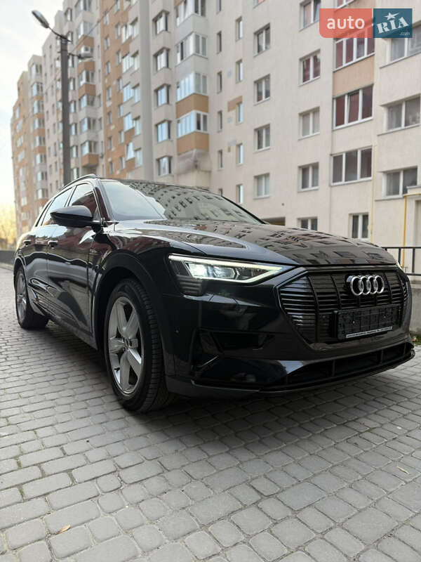 Внедорожник / Кроссовер Audi e-tron 2020 в Львове