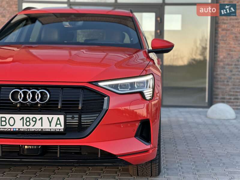 Позашляховик / Кросовер Audi e-tron 2019 в Тернополі фото 17 Позашляховик / Кросовер Audi e-tron 2019 в Тернополі