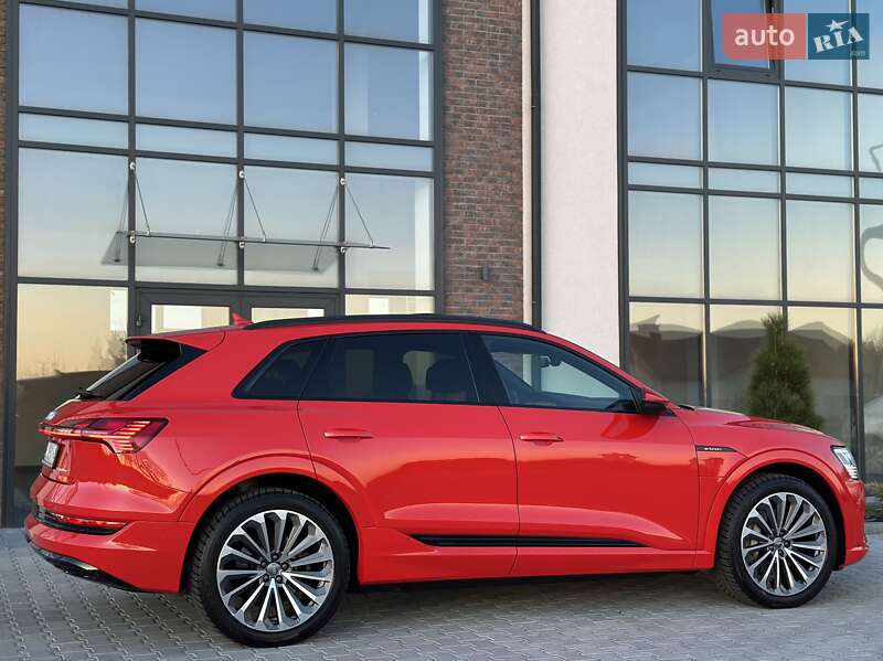 Позашляховик / Кросовер Audi e-tron 2019 в Тернополі фото 29 Позашляховик / Кросовер Audi e-tron 2019 в Тернополі