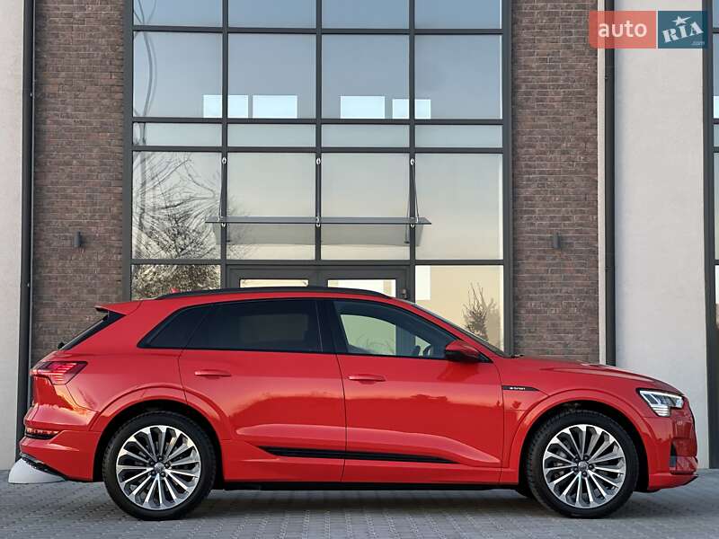 Позашляховик / Кросовер Audi e-tron 2019 в Тернополі фото 30 Позашляховик / Кросовер Audi e-tron 2019 в Тернополі