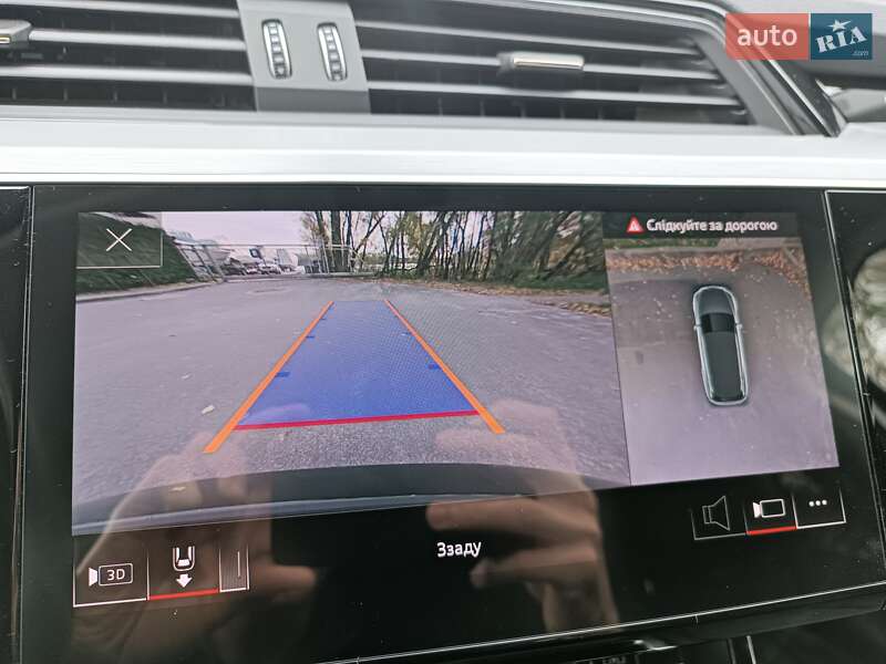 Внедорожник / Кроссовер Audi e-tron 2022 в Киеве