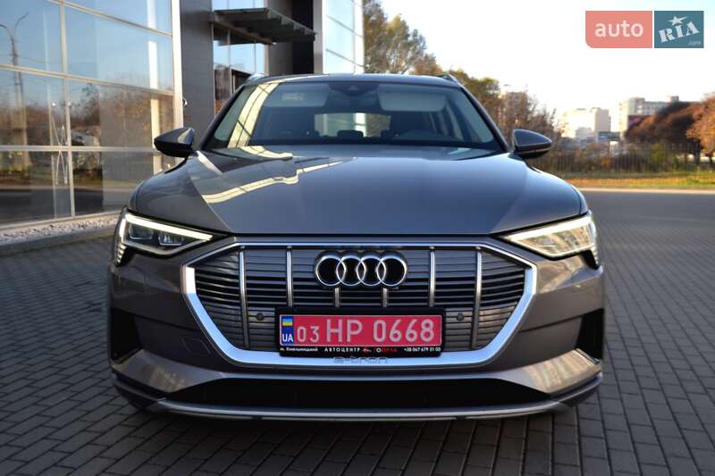 Позашляховик / Кросовер Audi e-tron 2020 в Хмельницькому фото 95 Позашляховик / Кросовер Audi e-tron 2020 в Хмельницькому