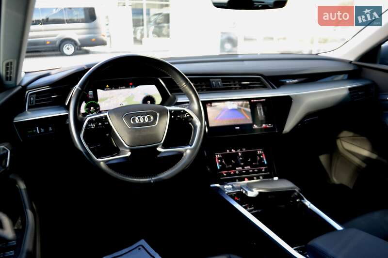 Позашляховик / Кросовер Audi e-tron 2020 в Хмельницькому фото 126 Позашляховик / Кросовер Audi e-tron 2020 в Хмельницькому