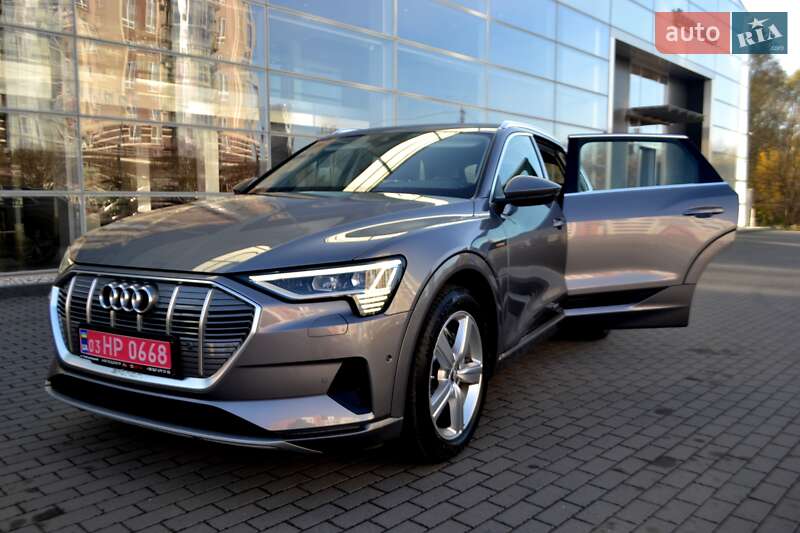 Позашляховик / Кросовер Audi e-tron 2020 в Хмельницькому фото 58 Позашляховик / Кросовер Audi e-tron 2020 в Хмельницькому