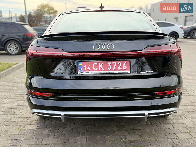 Позашляховик / Кросовер Audi e-tron 2021 в Львові фото 13 Позашляховик / Кросовер Audi e-tron 2021 в Львові