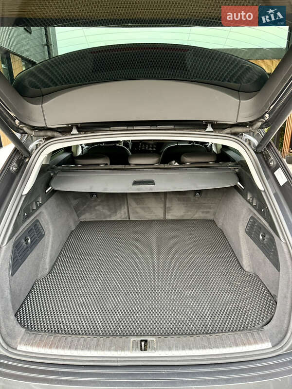 Внедорожник / Кроссовер Audi e-tron 2020 в Киеве фото 29 Внедорожник / Кроссовер Audi e-tron 2020 в Киеве