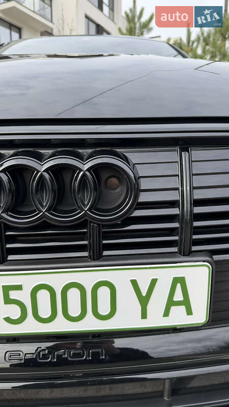 Внедорожник / Кроссовер Audi e-tron 2022 в Ужгороде фото 12 Внедорожник / Кроссовер Audi e-tron 2022 в Ужгороде