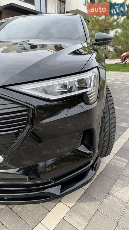 Внедорожник / Кроссовер Audi e-tron 2022 в Ужгороде фото 15 Внедорожник / Кроссовер Audi e-tron 2022 в Ужгороде