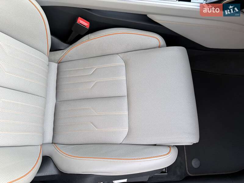 Внедорожник / Кроссовер Audi e-tron 2019 в Львове фото 35 Внедорожник / Кроссовер Audi e-tron 2019 в Львове