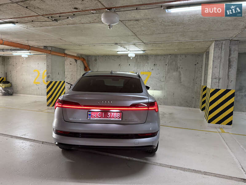 Внедорожник / Кроссовер Audi e-tron 2021 в Дрогобыче