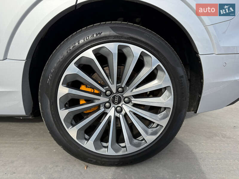 Внедорожник / Кроссовер Audi e-tron 2021 в Дрогобыче