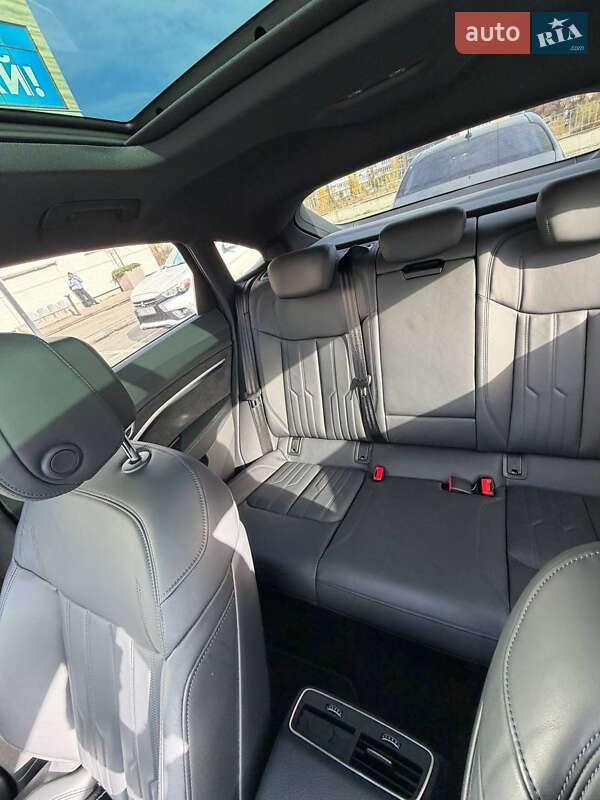 Внедорожник / Кроссовер Audi e-tron 2021 в Дрогобыче