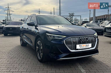 Позашляховик / Кросовер Audi e-tron 2021 в Чернівцях