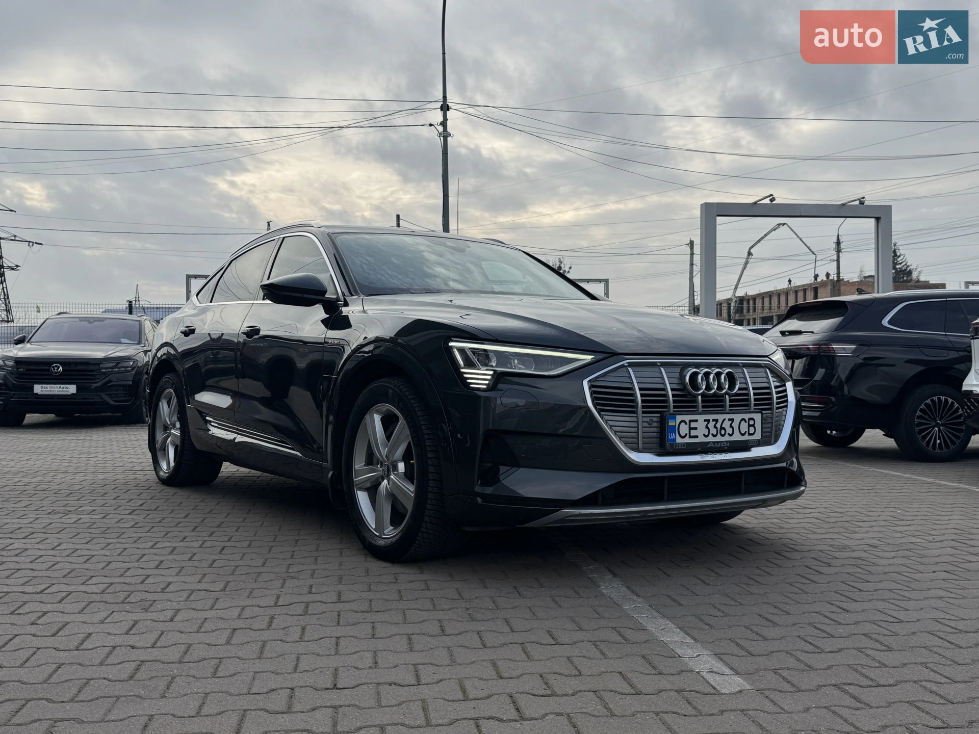 2020 Audi e-tron - мініатюра 2