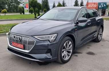 Внедорожник / Кроссовер Audi e-tron 2020 в Черновцах