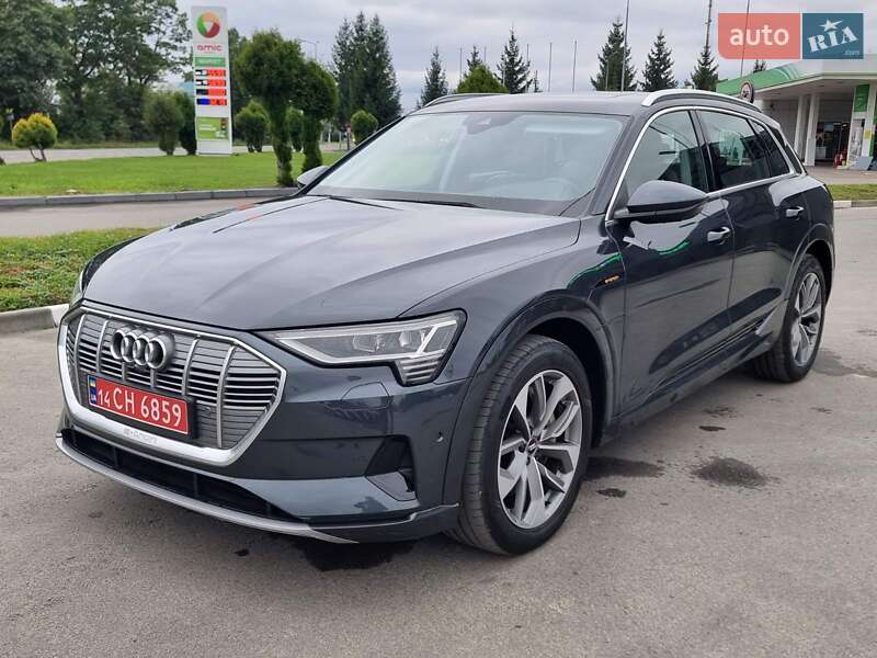 Позашляховик / Кросовер Audi e-tron 2020 в Чернівцях