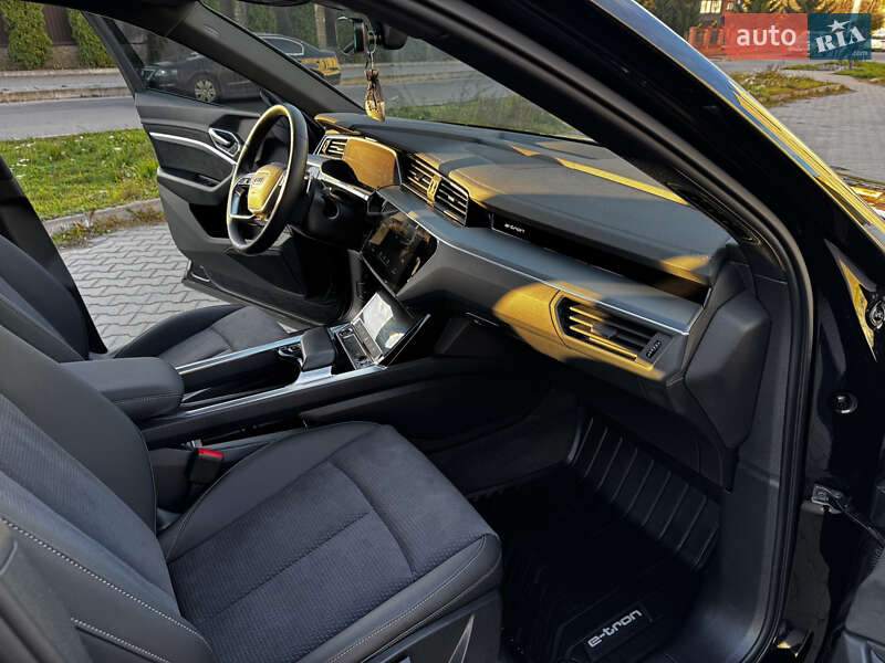 Внедорожник / Кроссовер Audi e-tron 2023 в Хмельницком фото 29 Внедорожник / Кроссовер Audi e-tron 2023 в Хмельницком