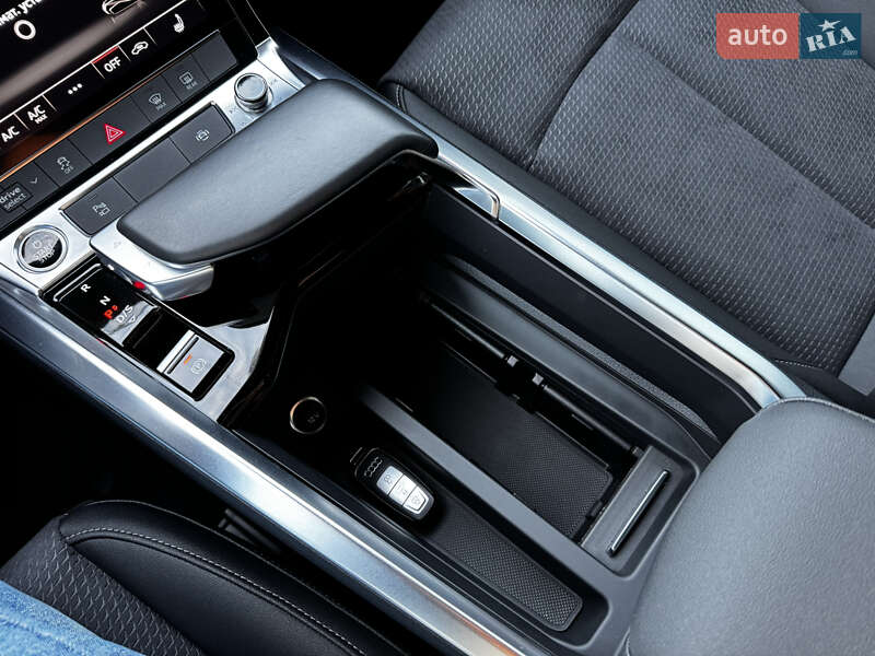 Внедорожник / Кроссовер Audi e-tron 2023 в Хмельницком фото 44 Внедорожник / Кроссовер Audi e-tron 2023 в Хмельницком