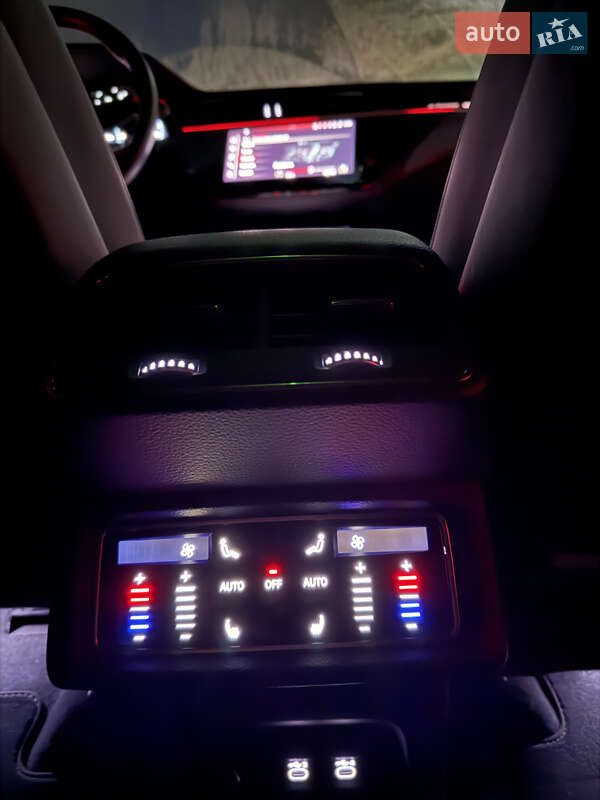 Внедорожник / Кроссовер Audi e-tron 2021 в Дрогобыче