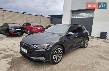 Позашляховик / Кросовер Audi e-tron 2019 в Львові