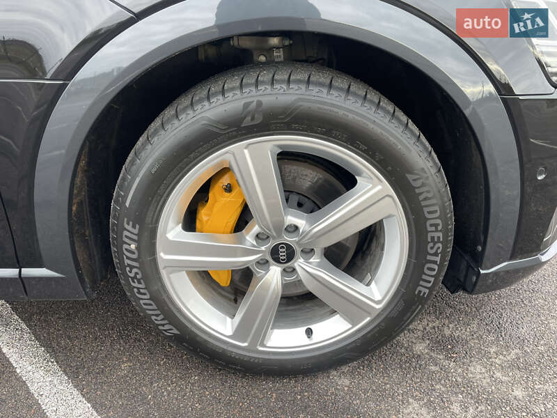 Позашляховик / Кросовер Audi e-tron 2023 в Рівному фото 27 Позашляховик / Кросовер Audi e-tron 2023 в Рівному