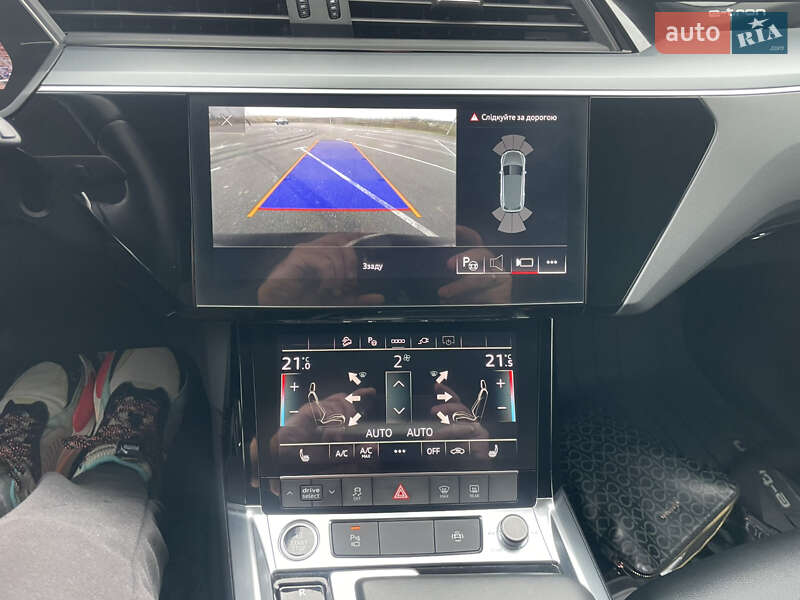 Позашляховик / Кросовер Audi e-tron 2023 в Рівному фото 49 Позашляховик / Кросовер Audi e-tron 2023 в Рівному