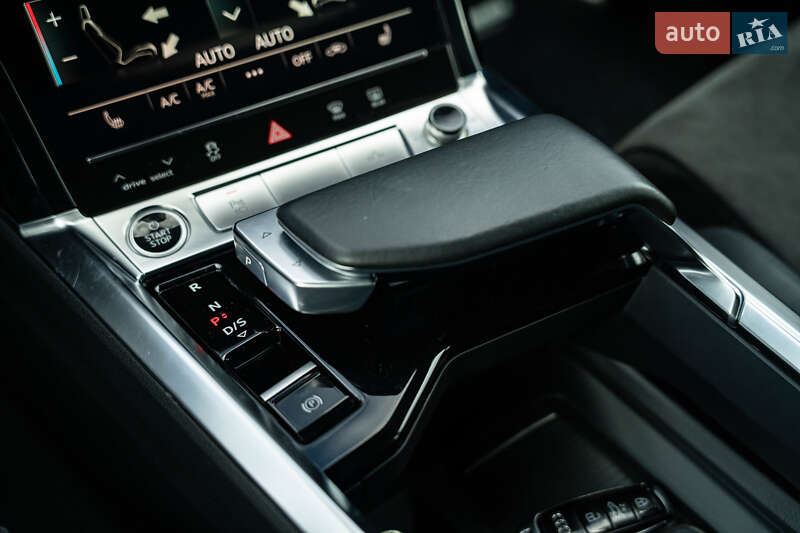 Внедорожник / Кроссовер Audi e-tron 2020 в Черновцах фото 44 Внедорожник / Кроссовер Audi e-tron 2020 в Черновцах