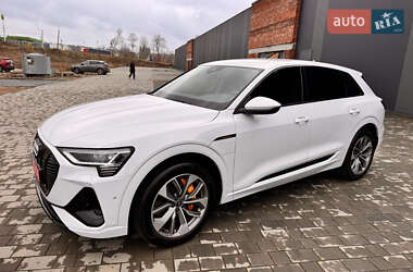 Внедорожник / Кроссовер Audi e-tron 2022 в Хмельницком