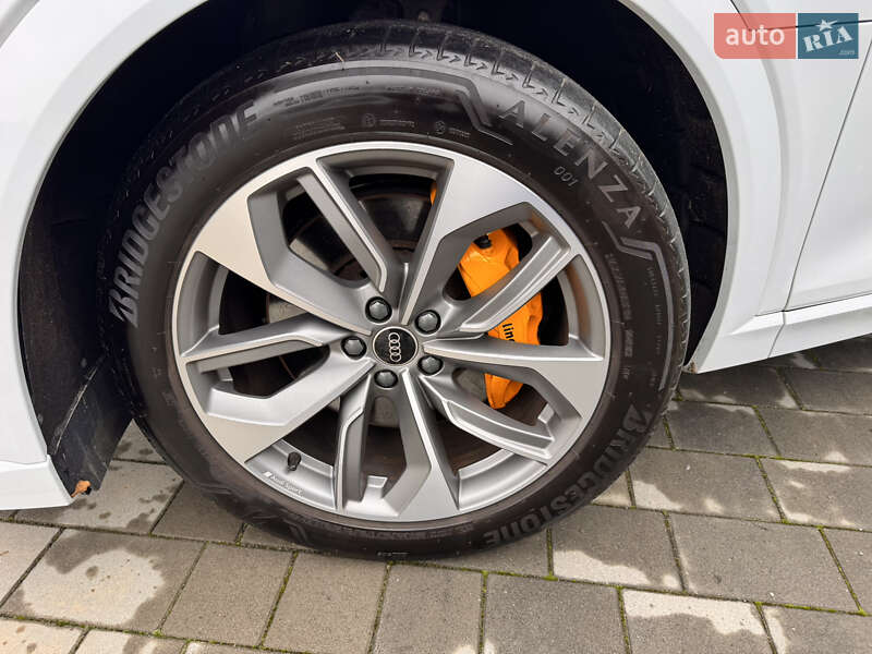 Позашляховик / Кросовер Audi e-tron 2023 в Хмельницькому фото 13 Позашляховик / Кросовер Audi e-tron 2023 в Хмельницькому