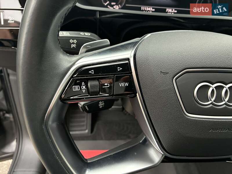 Позашляховик / Кросовер Audi e-tron 2022 в Києві