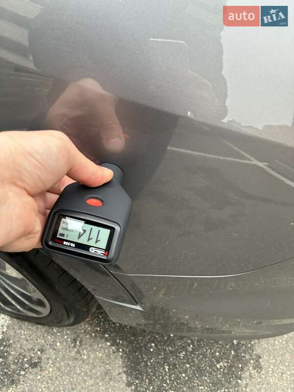 Позашляховик / Кросовер Audi e-tron 2022 в Києві