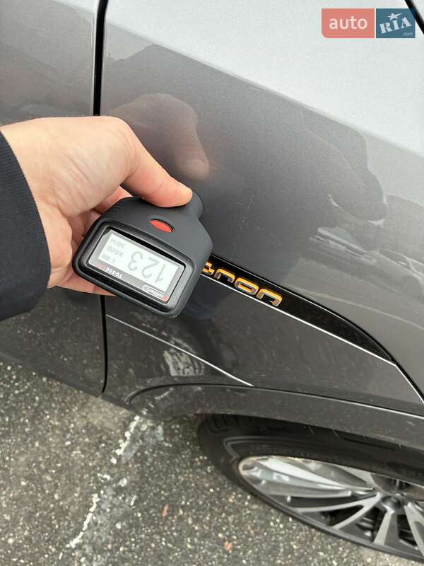 Позашляховик / Кросовер Audi e-tron 2022 в Києві