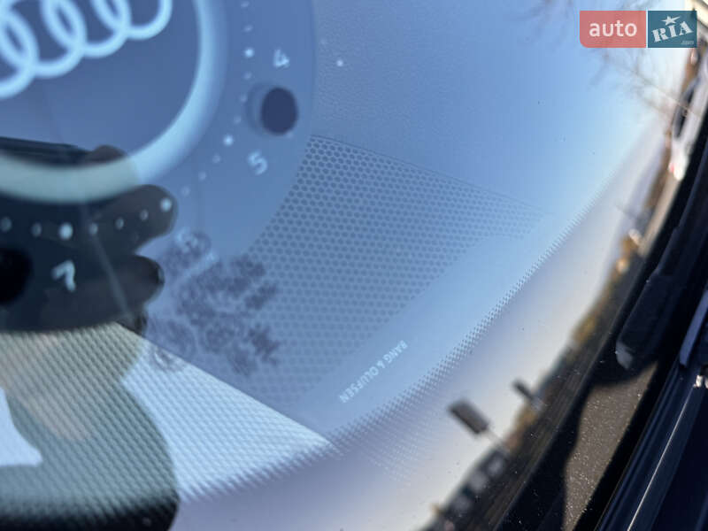 Внедорожник / Кроссовер Audi e-tron 2020 в Мукачево