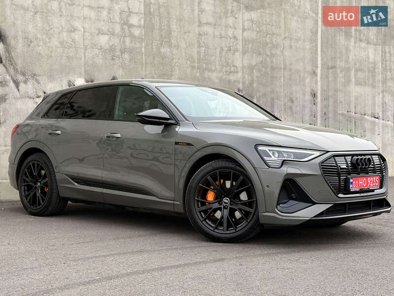 Позашляховик / Кросовер Audi e-tron 2022 в Львові