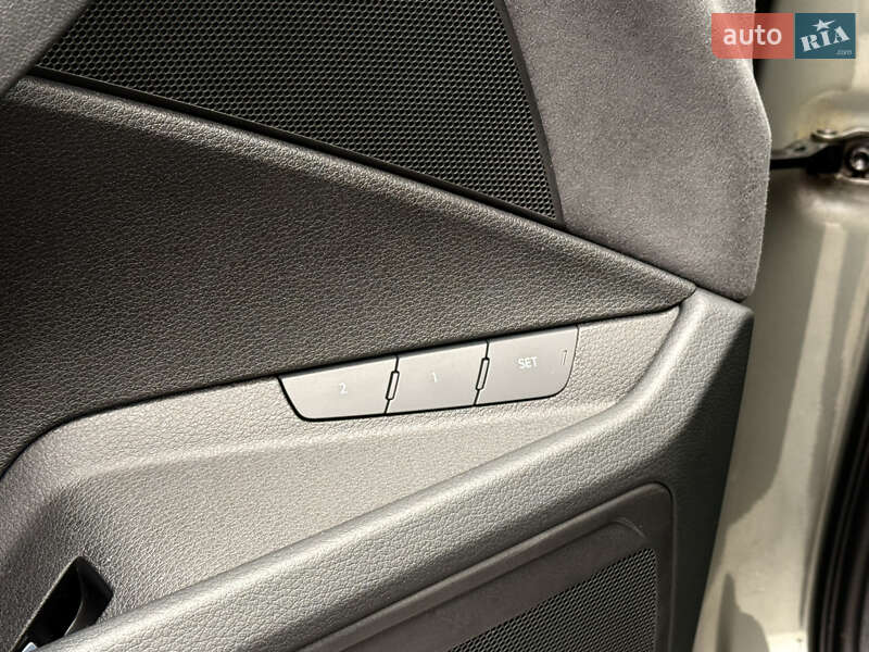 Позашляховик / Кросовер Audi e-tron 2022 в Львові