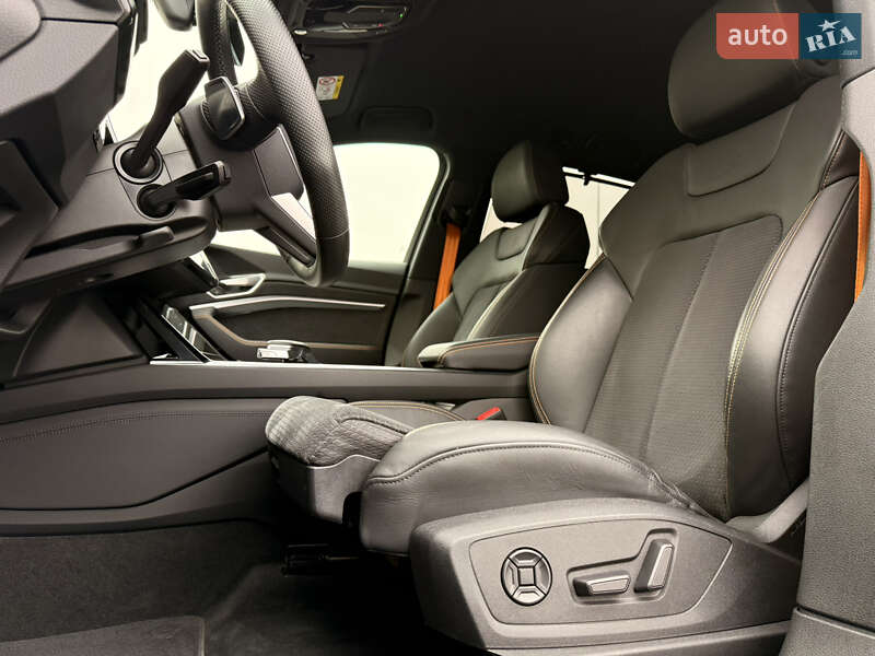 Позашляховик / Кросовер Audi e-tron 2022 в Львові