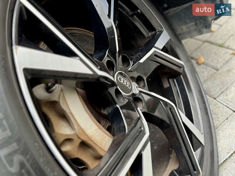 Позашляховик / Кросовер Audi e-tron 2020 в Дрогобичі