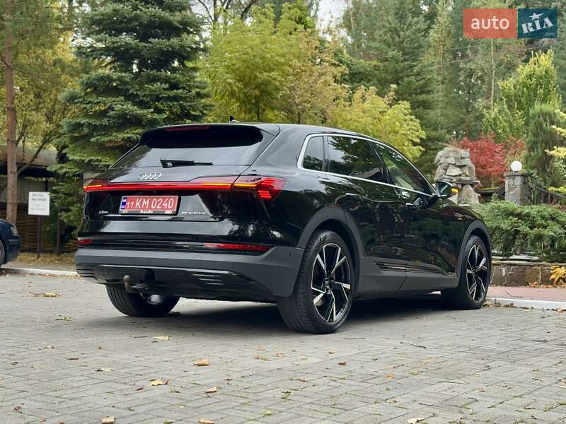 Позашляховик / Кросовер Audi e-tron 2020 в Дрогобичі