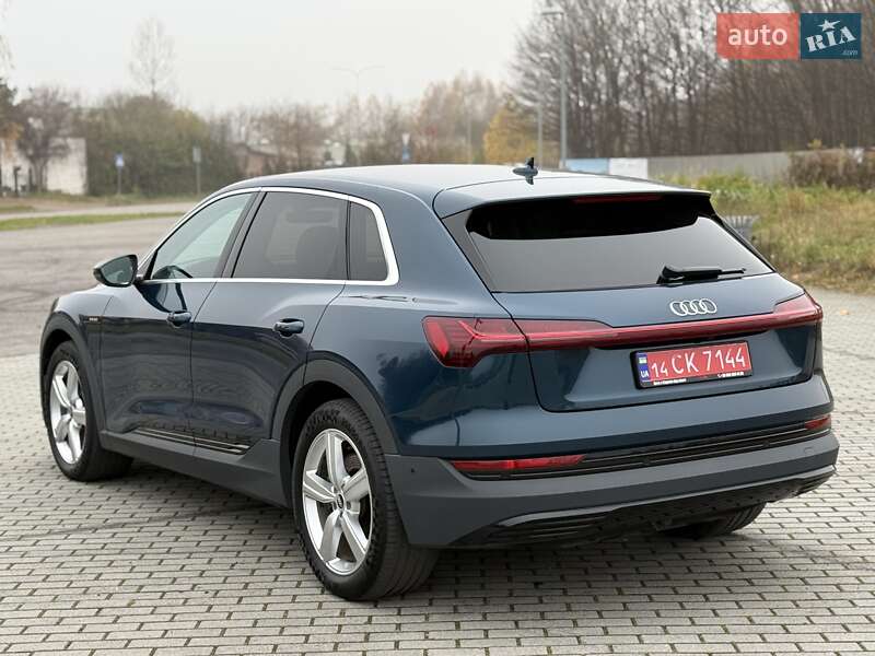 Внедорожник / Кроссовер Audi e-tron 2021 в Львове