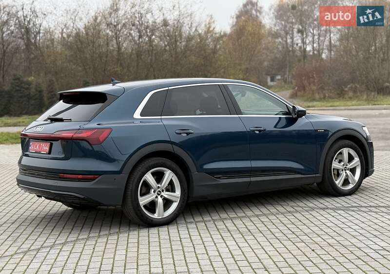 Внедорожник / Кроссовер Audi e-tron 2021 в Львове