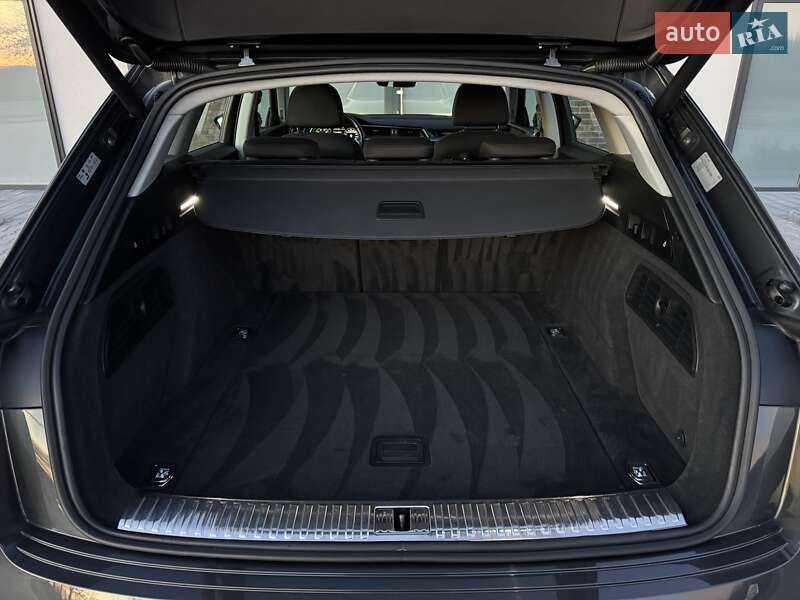 Внедорожник / Кроссовер Audi e-tron 2020 в Тернополе фото 67 Внедорожник / Кроссовер Audi e-tron 2020 в Тернополе