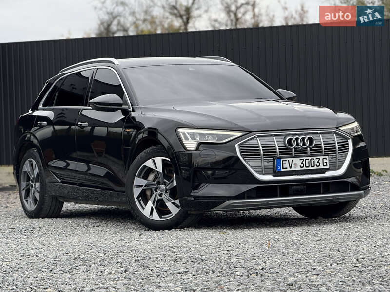 Позашляховик / Кросовер Audi e-tron 2019 в Дрогобичі