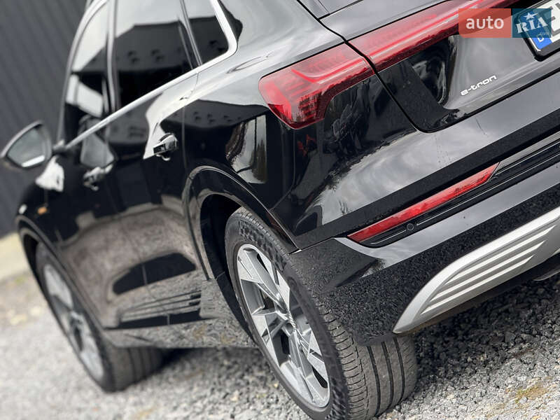 Позашляховик / Кросовер Audi e-tron 2019 в Дрогобичі