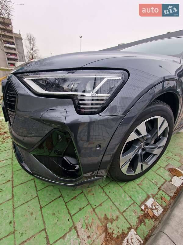 Внедорожник / Кроссовер Audi e-tron 2020 в Львове фото 42 Внедорожник / Кроссовер Audi e-tron 2020 в Львове