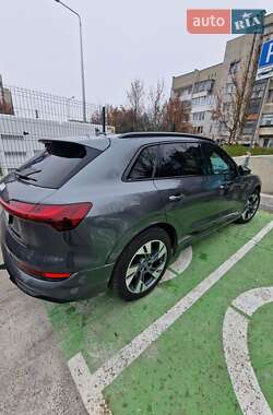 Внедорожник / Кроссовер Audi e-tron 2020 в Львове