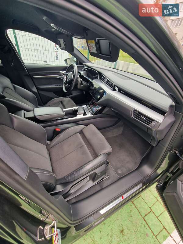 Внедорожник / Кроссовер Audi e-tron 2020 в Львове фото 64 Внедорожник / Кроссовер Audi e-tron 2020 в Львове