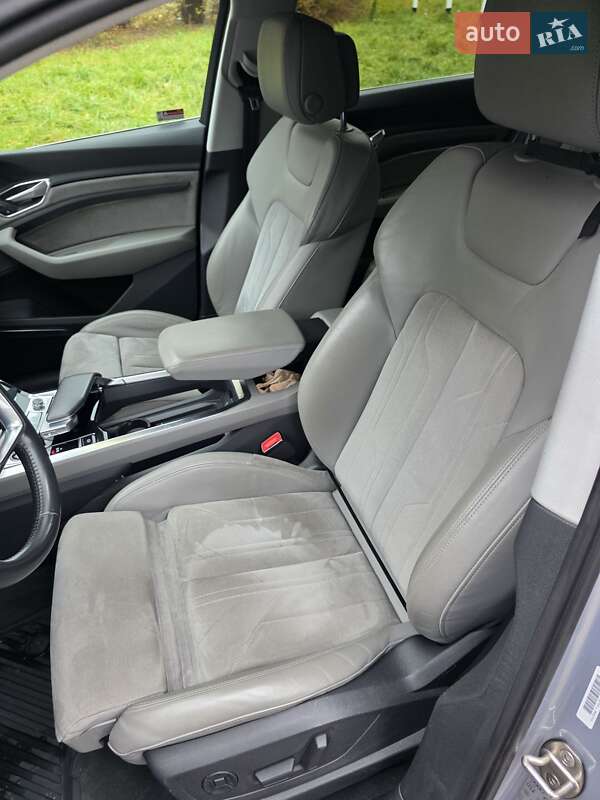 Внедорожник / Кроссовер Audi e-tron 2020 в Тернополе фото 42 Внедорожник / Кроссовер Audi e-tron 2020 в Тернополе