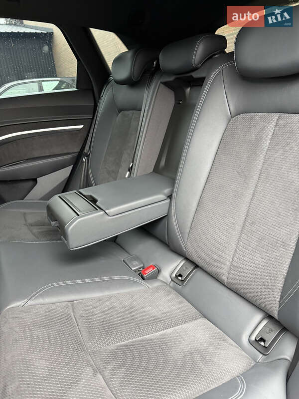 Внедорожник / Кроссовер Audi e-tron 2020 в Виннице