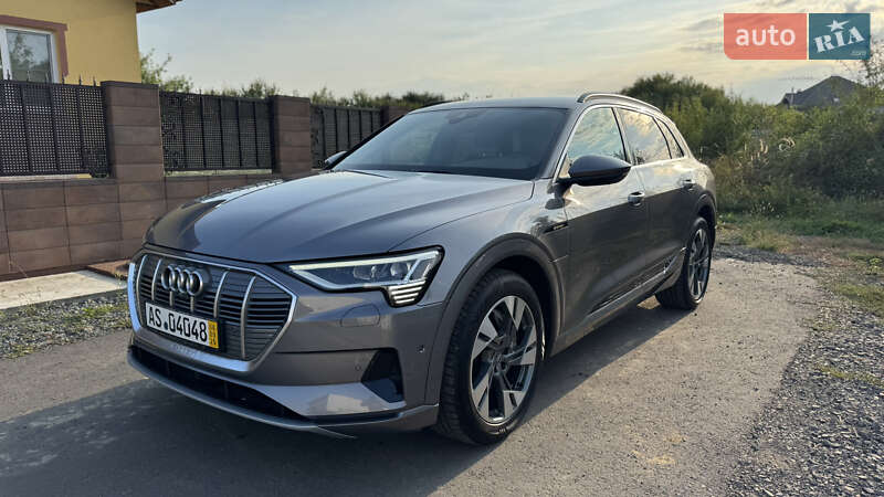Позашляховик / Кросовер Audi e-tron 2019 в Ужгороді
