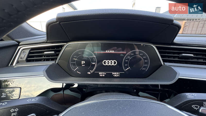 Позашляховик / Кросовер Audi e-tron 2019 в Ужгороді